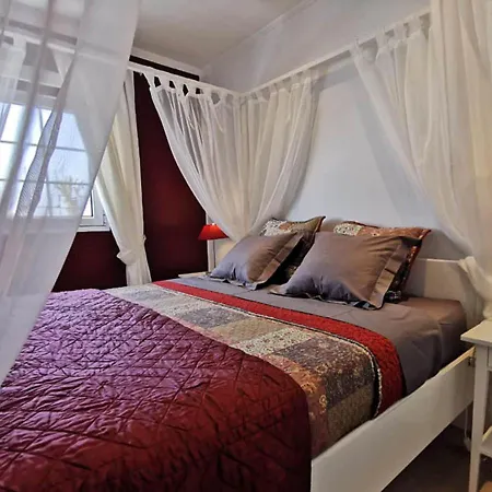 Casa Helena Del Mar Hébergement de vacances *